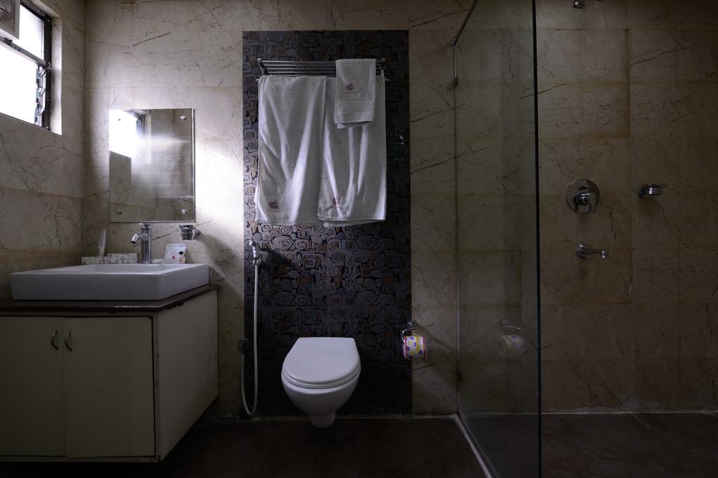 Golden Apple Boutique Hotel Калькутта Экстерьер фото