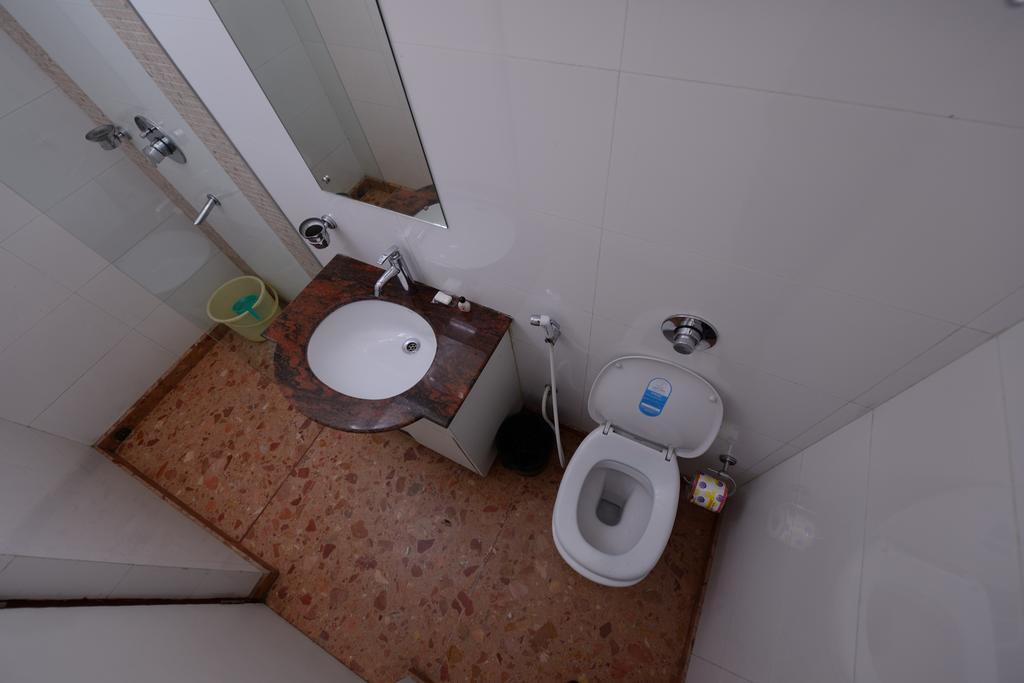 Golden Apple Boutique Hotel Калькутта Экстерьер фото