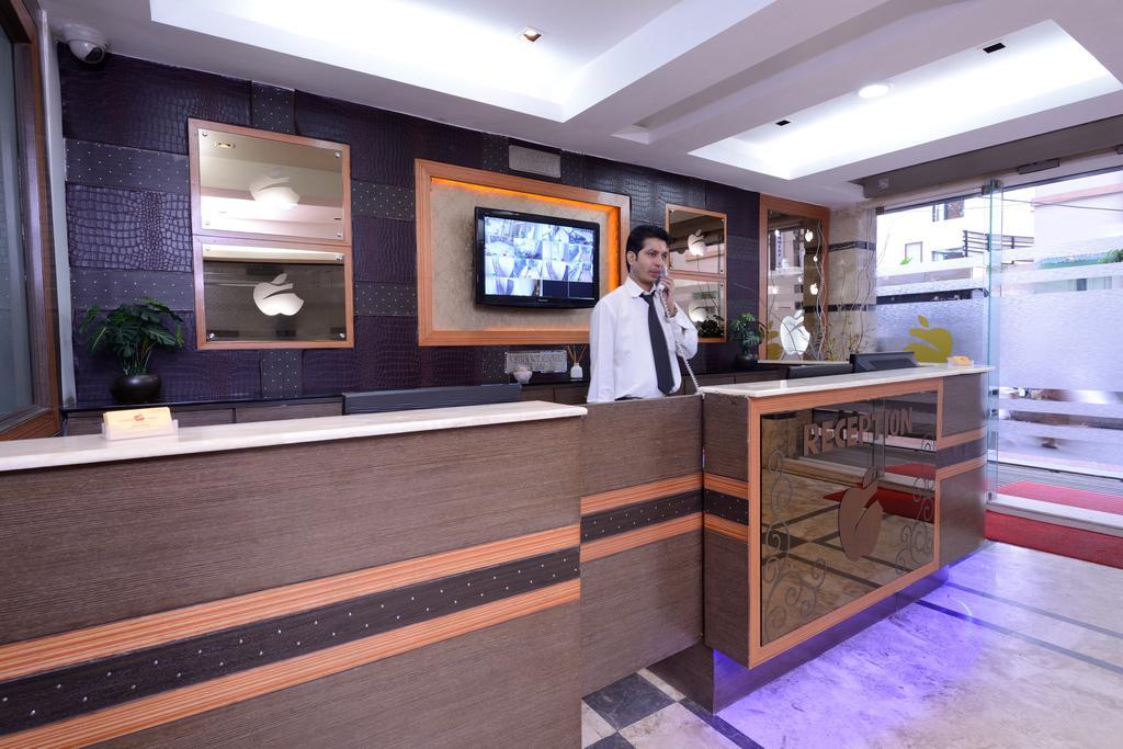 Golden Apple Boutique Hotel Калькутта Экстерьер фото